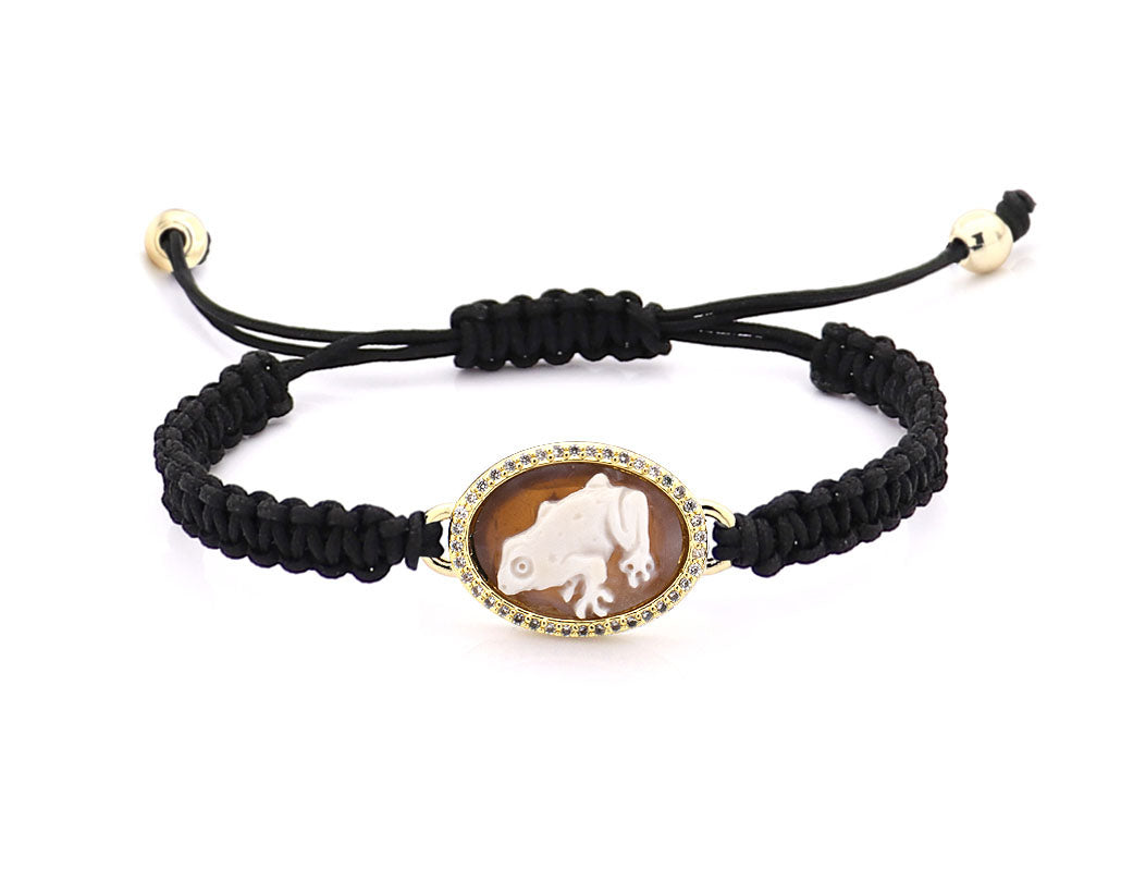 "FROG" — hand-carved cameo bracelet by AMEDEO