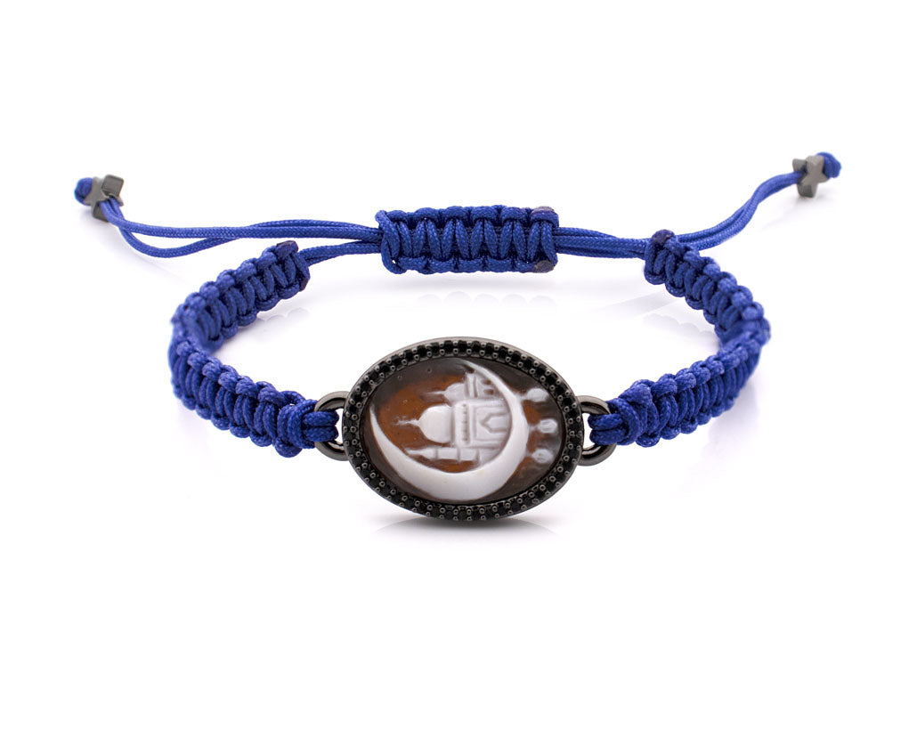 "THE CRESCENT’S GUIDING LIGHT"