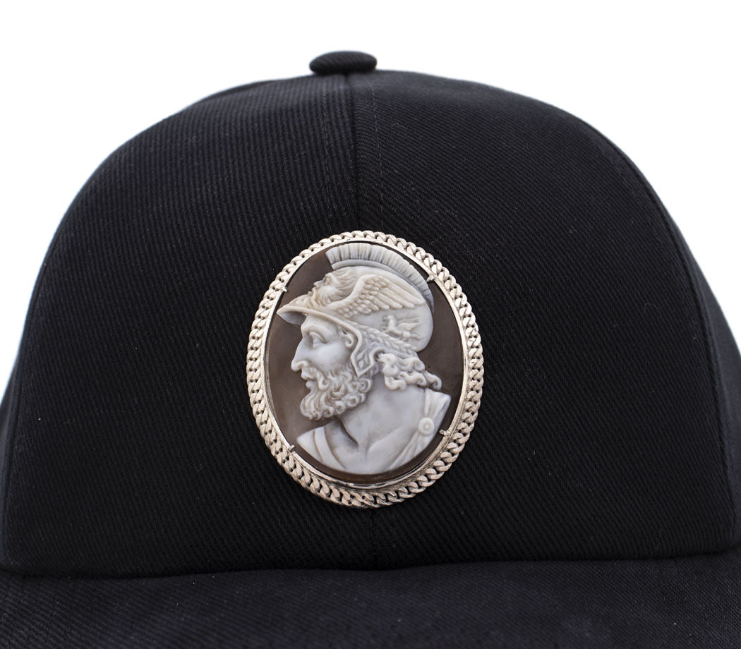 "MENELAUS" — hand-carved cameo cameo cap by AMEDEO