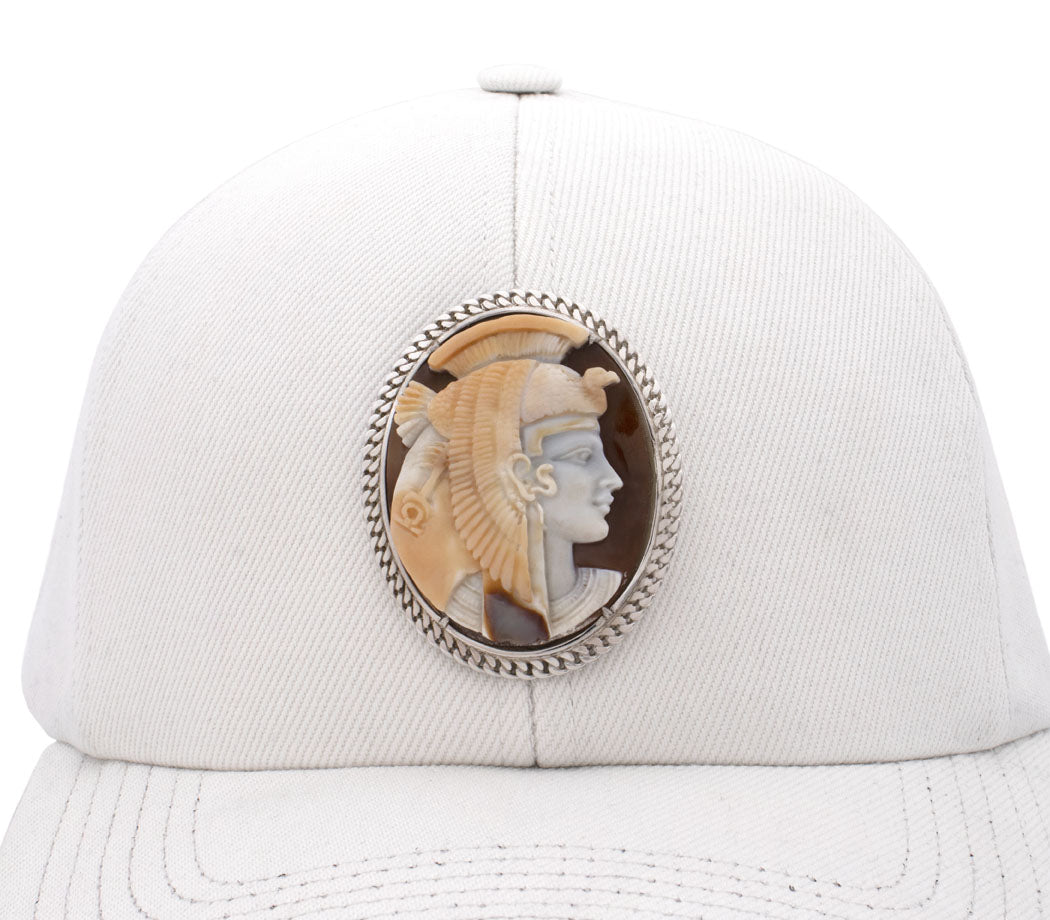 "CLEOPATRA" — hand-carved cameo cameo cap by AMEDEO