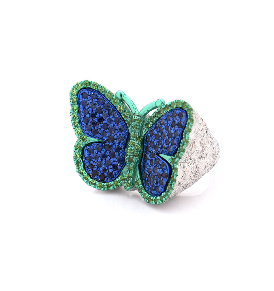 "ENCHANTING FLIGHT" — hand-carved cameo ring by AMEDEO