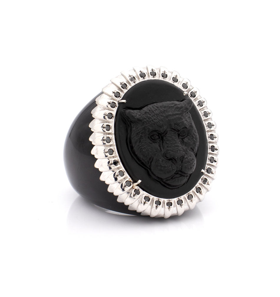 "PANTHER MAJESTY" — hand-carved cameo ring by AMEDEO