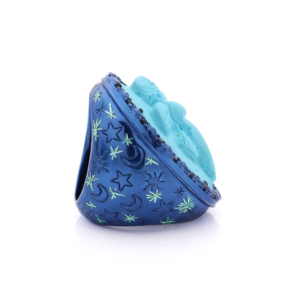 "LUCKY LOVE" - BLUE — hand-carved cameo ring by AMEDEO