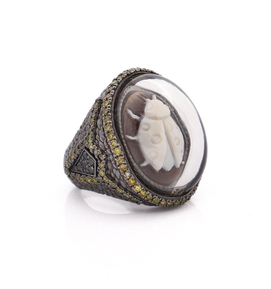 "LADYBUG" — hand-carved cameo ring by AMEDEO