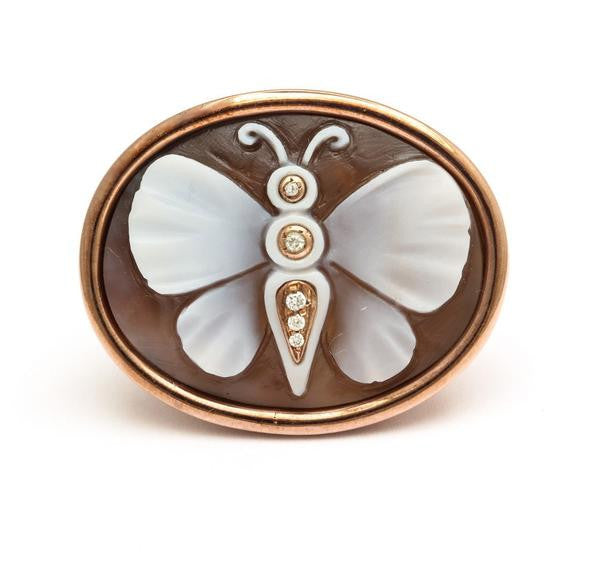 "BUTTERFLY" — hand-carved cameo ring by AMEDEO
