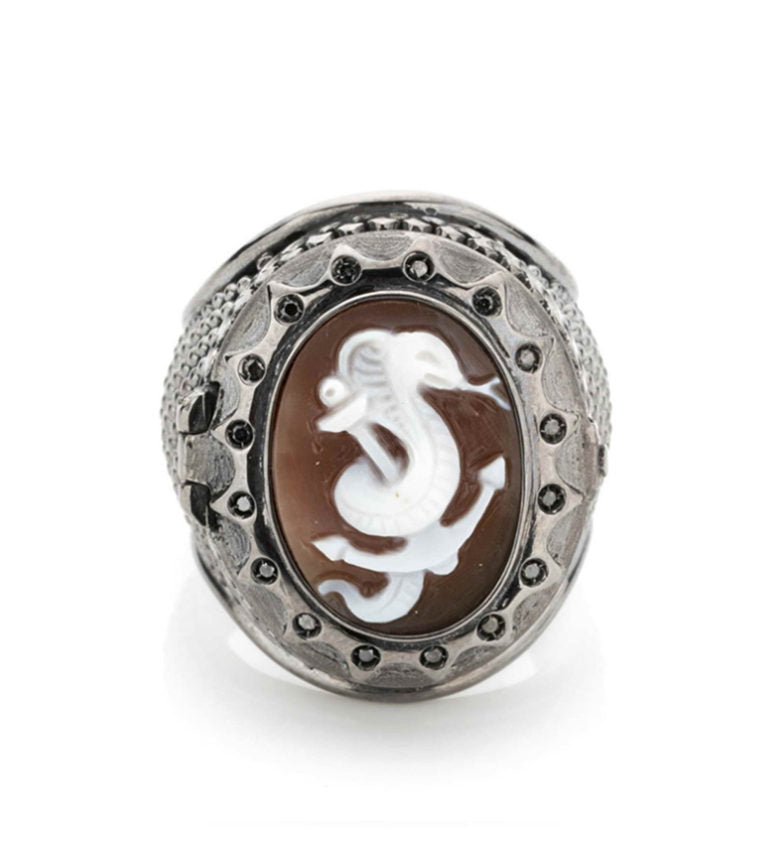 "COBRA AND ANCHOR" POISON RING — hand-carved cameo ring by AMEDEO