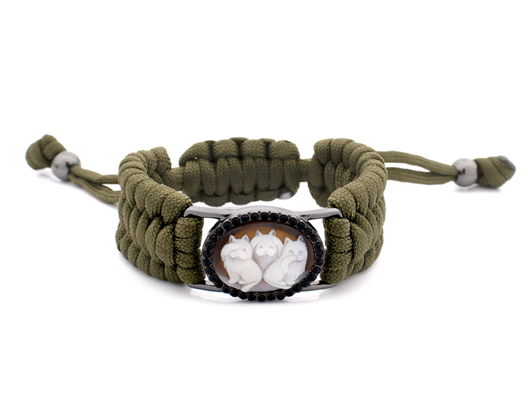 "KITTENS" — hand-carved cameo bracelet by AMEDEO