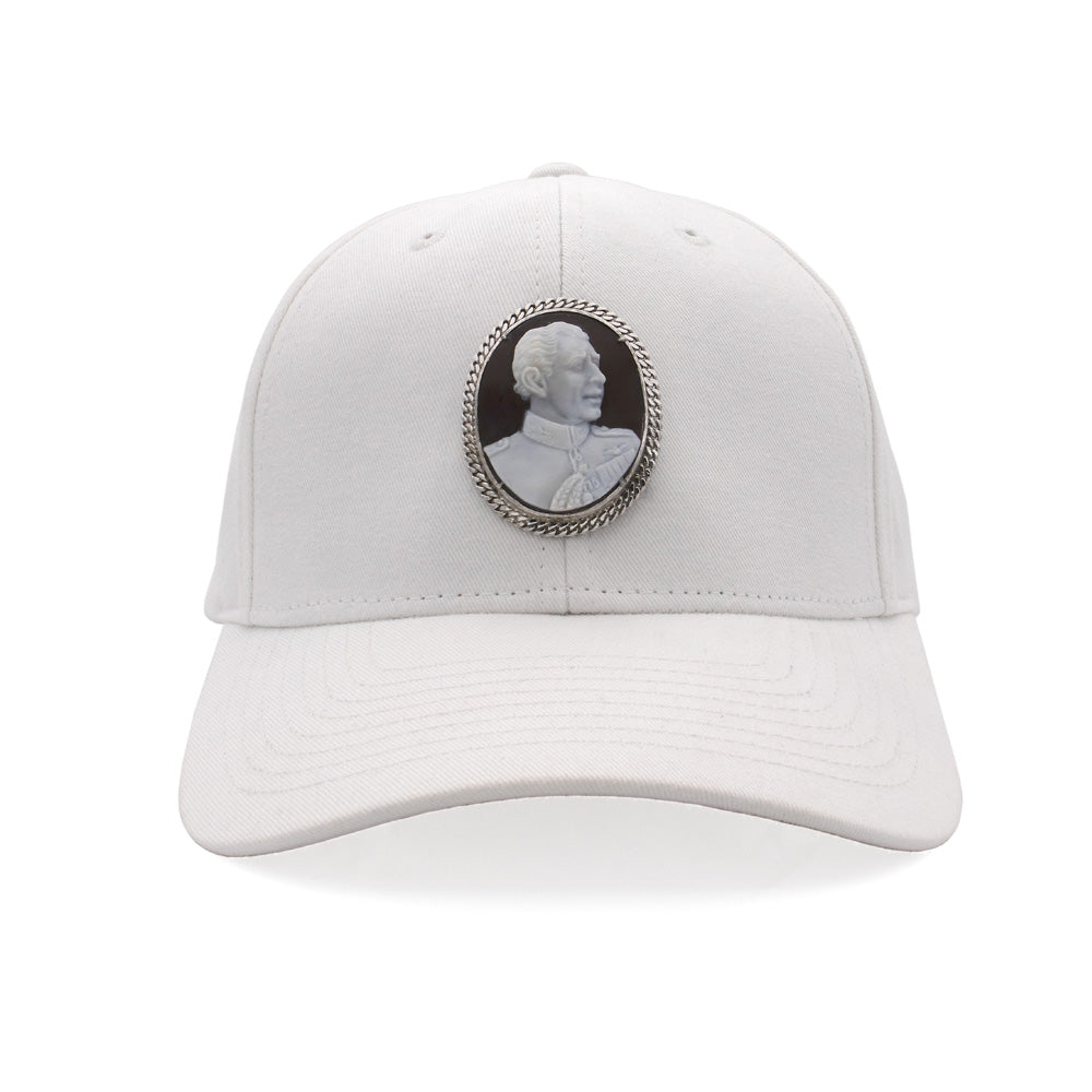 "THE CROWN" — hand-carved cameo cameo cap by AMEDEO