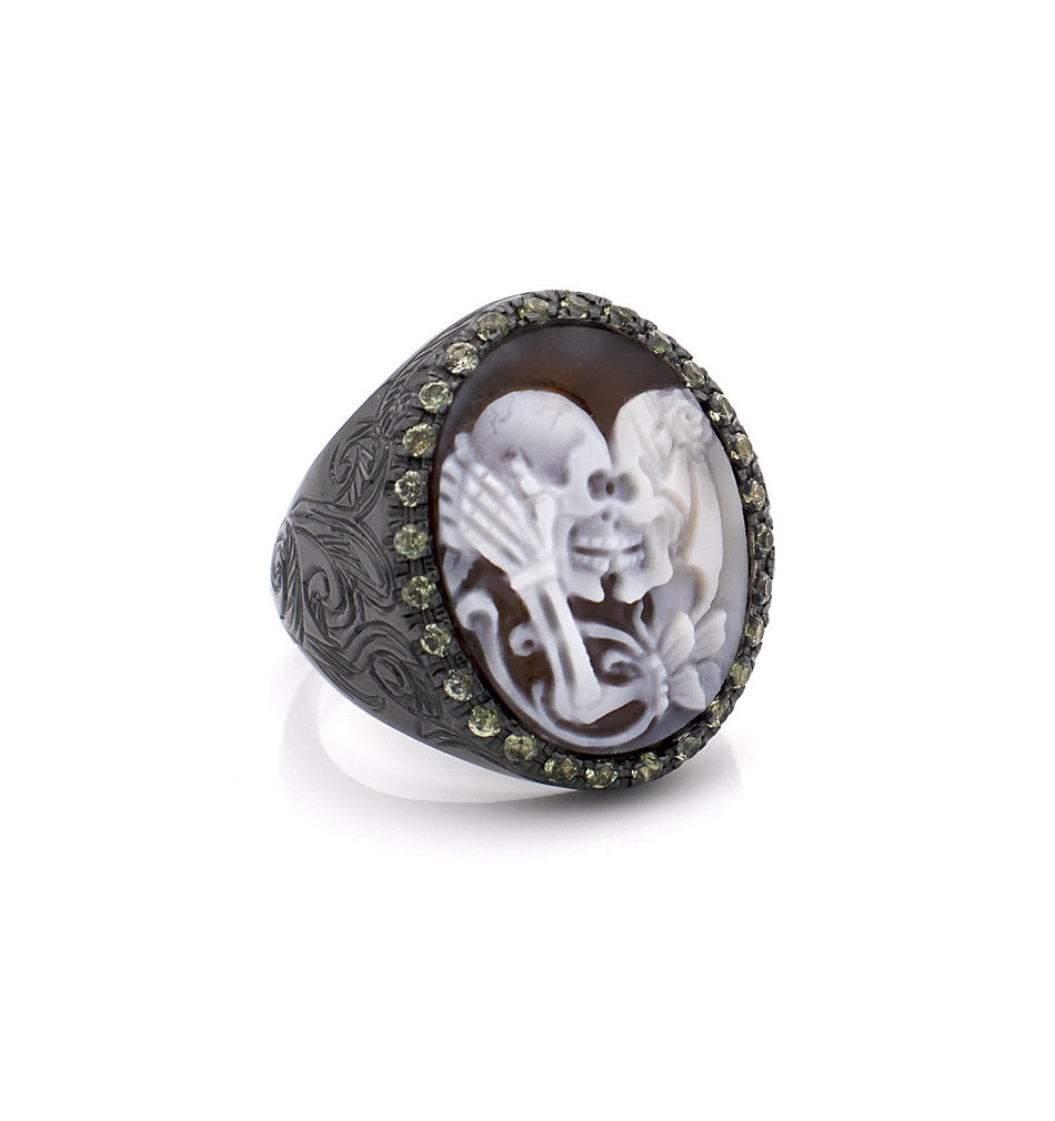 "ENDLESS LOVE" - GREY SAPPHIRES — hand-carved cameo ring by AMEDEO