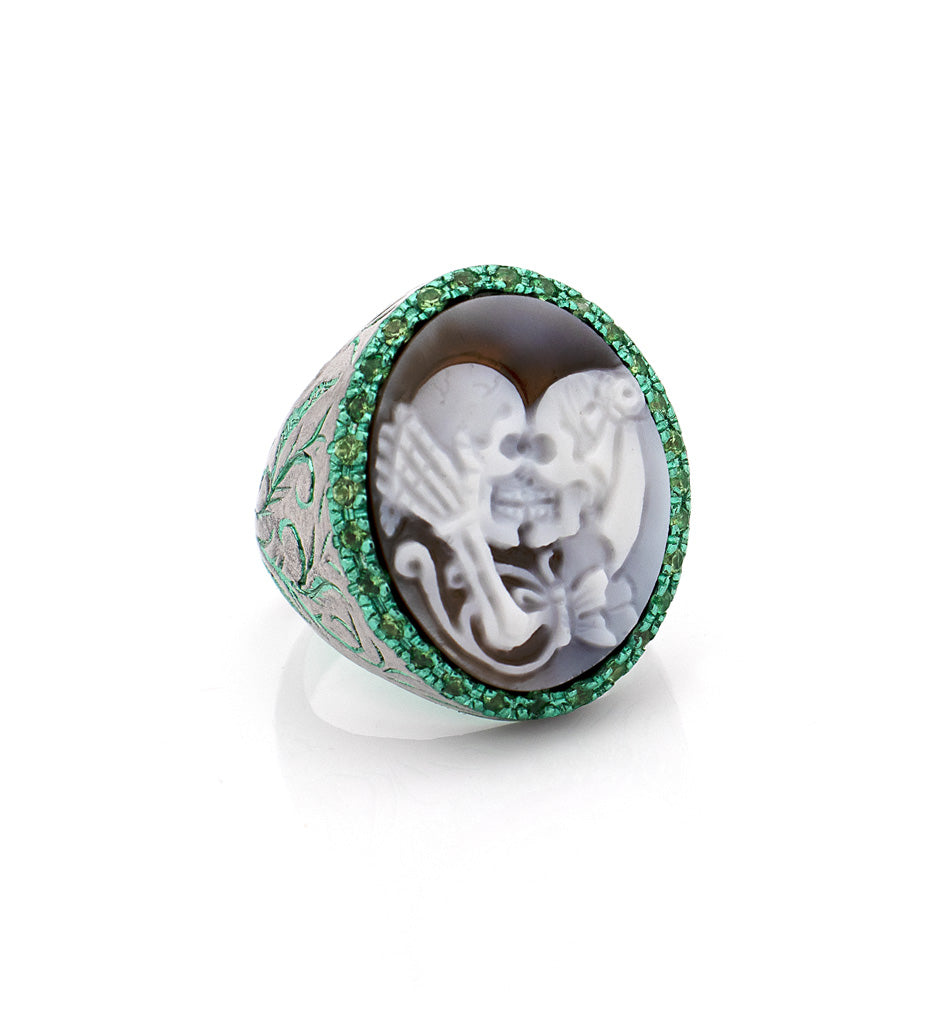 "ENDLESS LOVE" - TSAVORITE — hand-carved cameo ring by AMEDEO