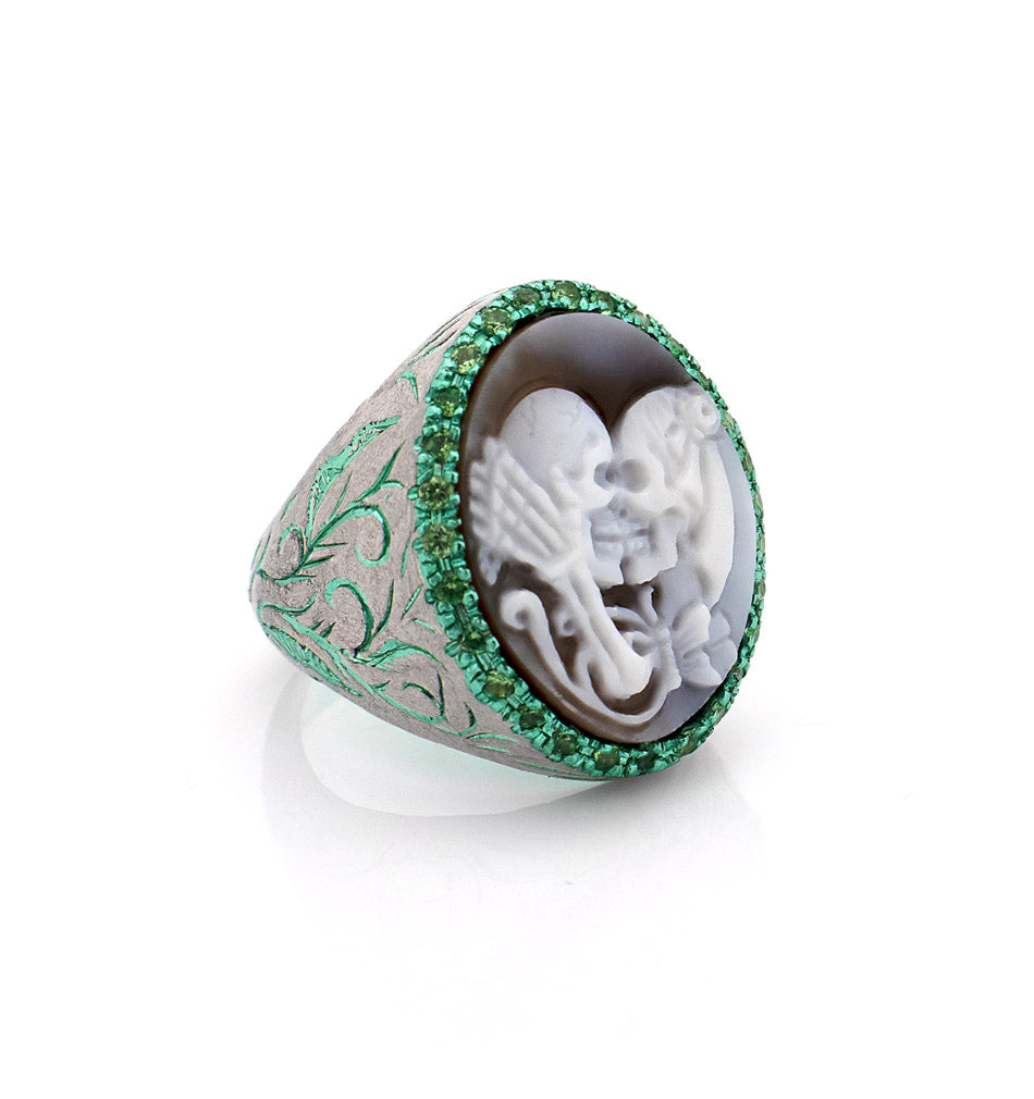 "ENDLESS LOVE" - TSAVORITE — hand-carved cameo ring by AMEDEO