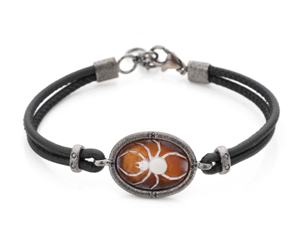"SPIDER" — hand-carved cameo bracelet by AMEDEO